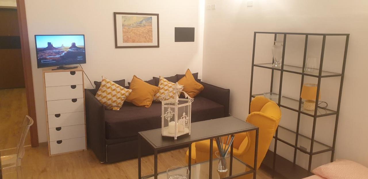 Isola Dal Verme Flat Apartment Milan Bagian luar foto